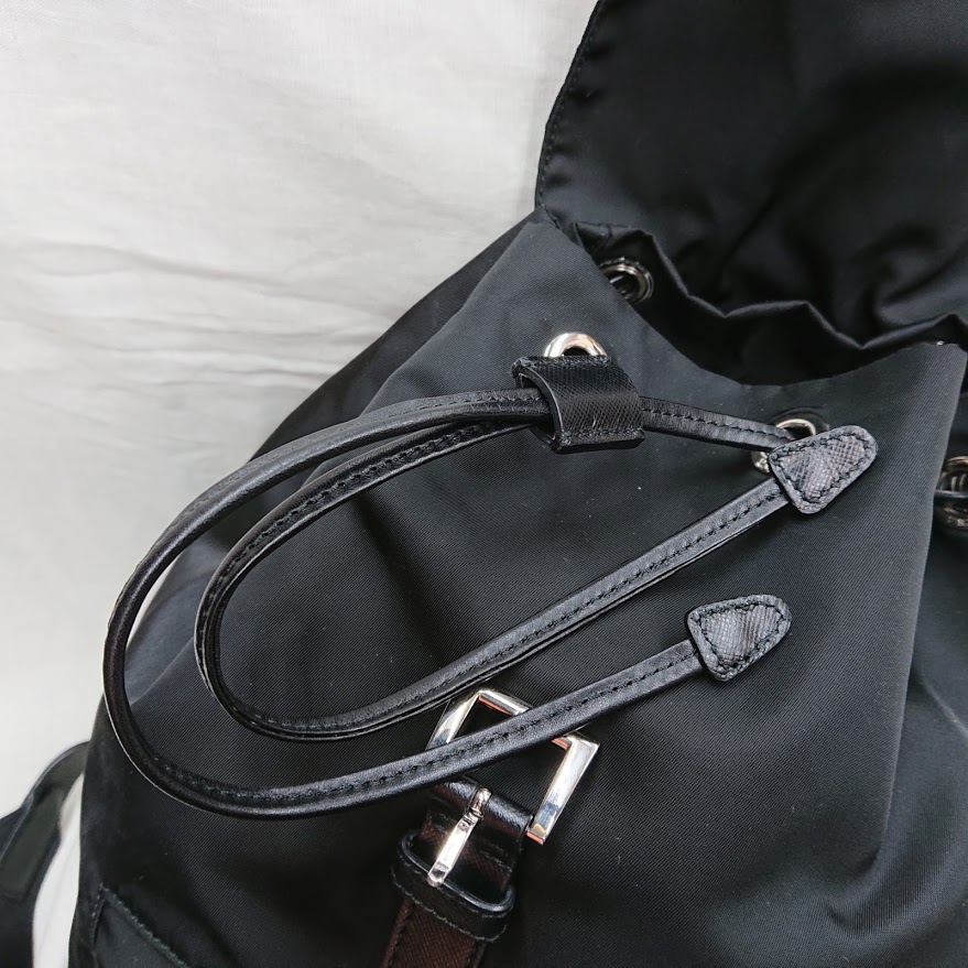 プラダ リュック紐交換 アフター