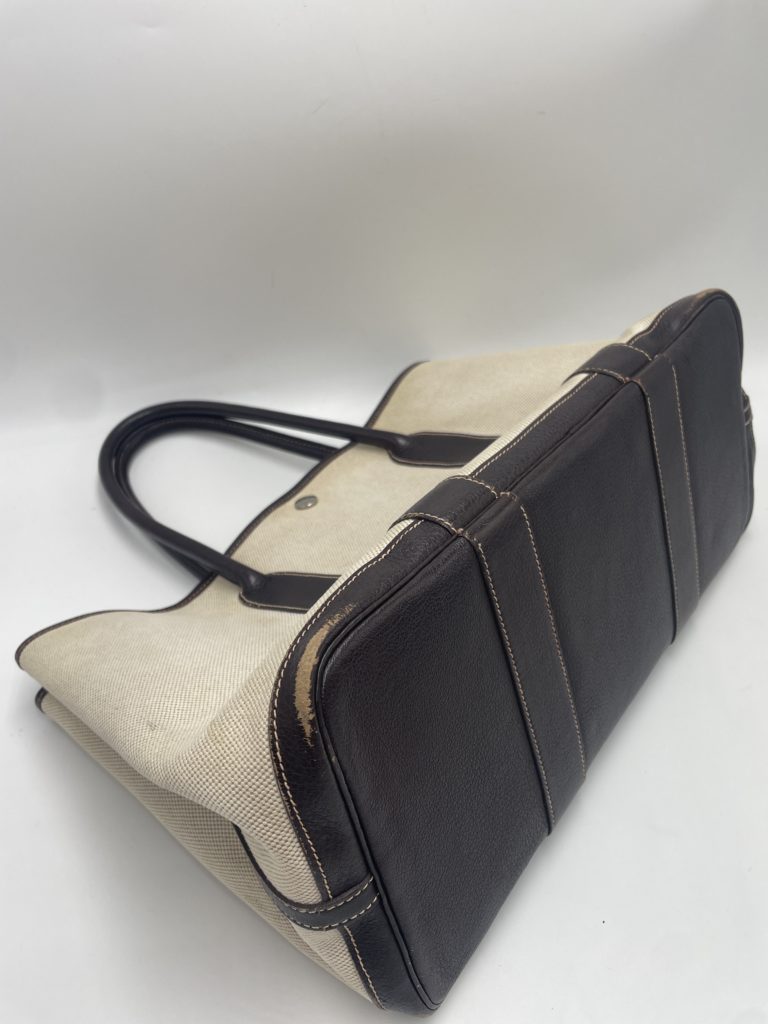 キャンバスのガーデンパーティの角スレがあるのビフォー