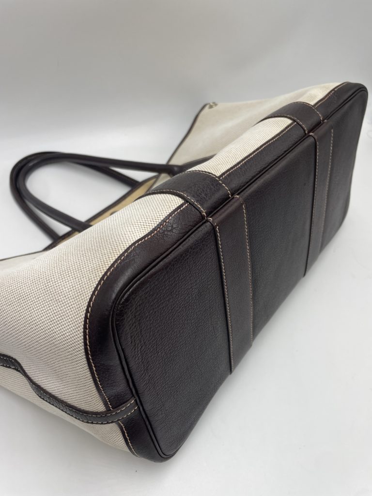 キャンバスのガーデンパーティの角スレがあるアフター