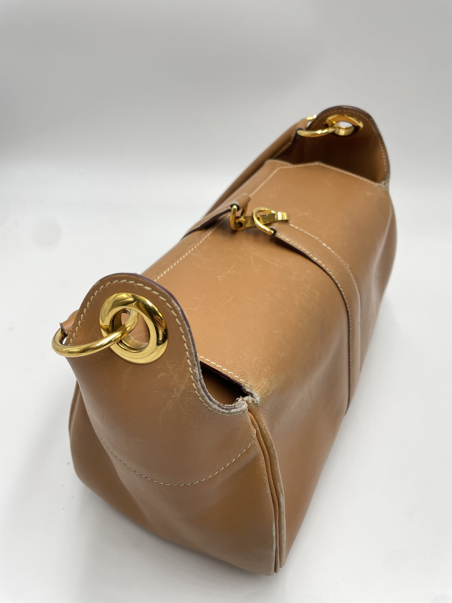 昔のエルメスバッグ 角スレ染め直し前（詳細ビフォー）